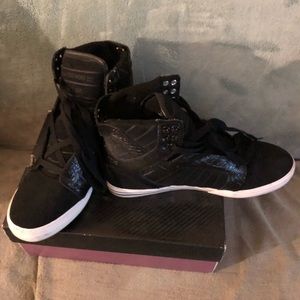 Supra  sky top chad muska pro model